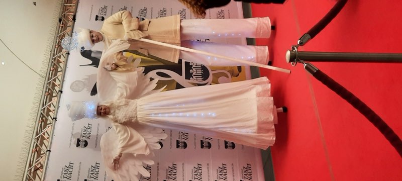 White Figures