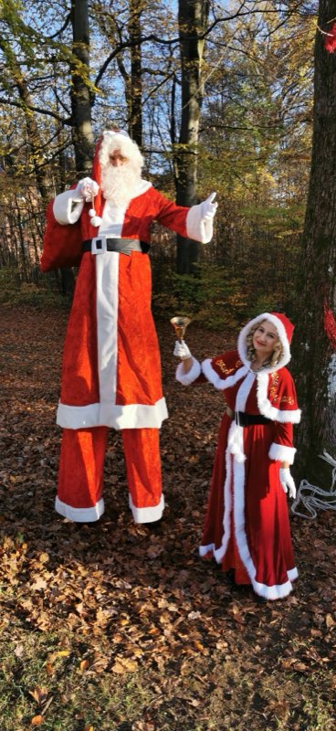Christmas Stilt Figures