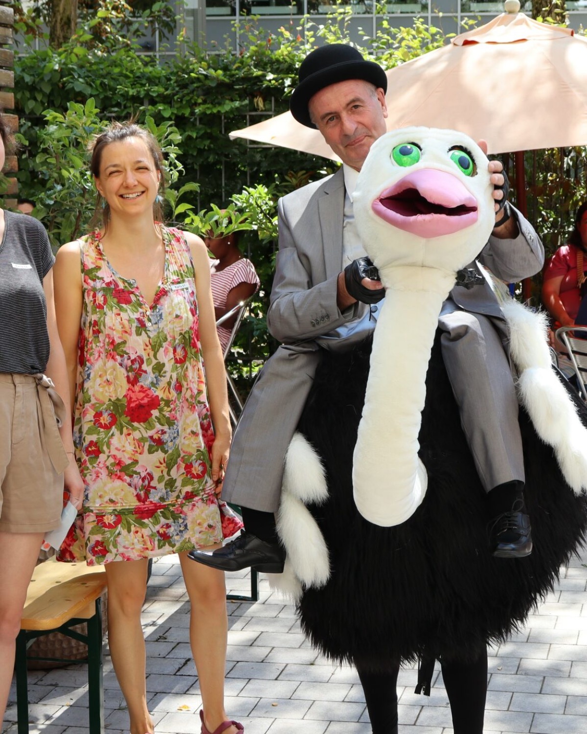 Straußendame Elisabeth